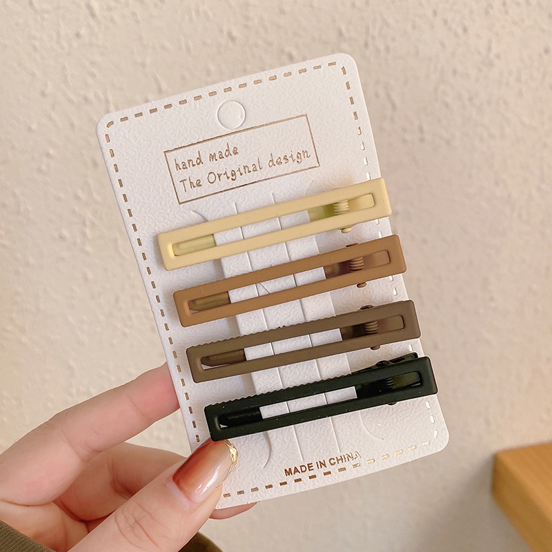 Set 4 Kẹp Tóc Nữ Hình Chữ V Đơn Giản