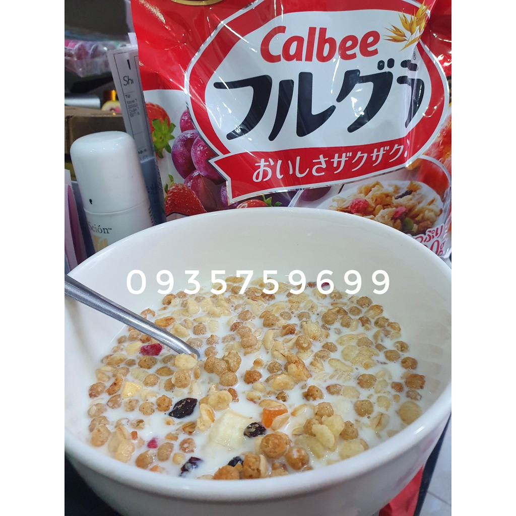 Ngũ cốc Calbee [FREESHIP] Ngũ cốc Calbee Nhật Bản hoa quả , trái cây dùng ăn sáng - ăn kiêng giảm cân ( 800G )