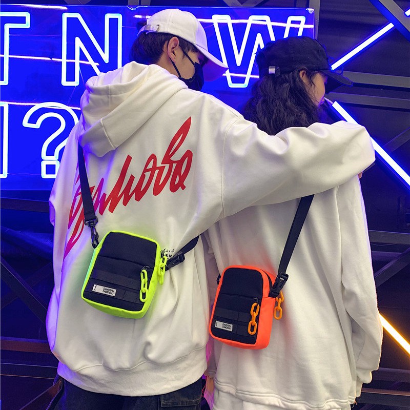 Local brand Túi chéo NEON Xích Hip Hop - CROSS-BODY BAG WITH CHAINS