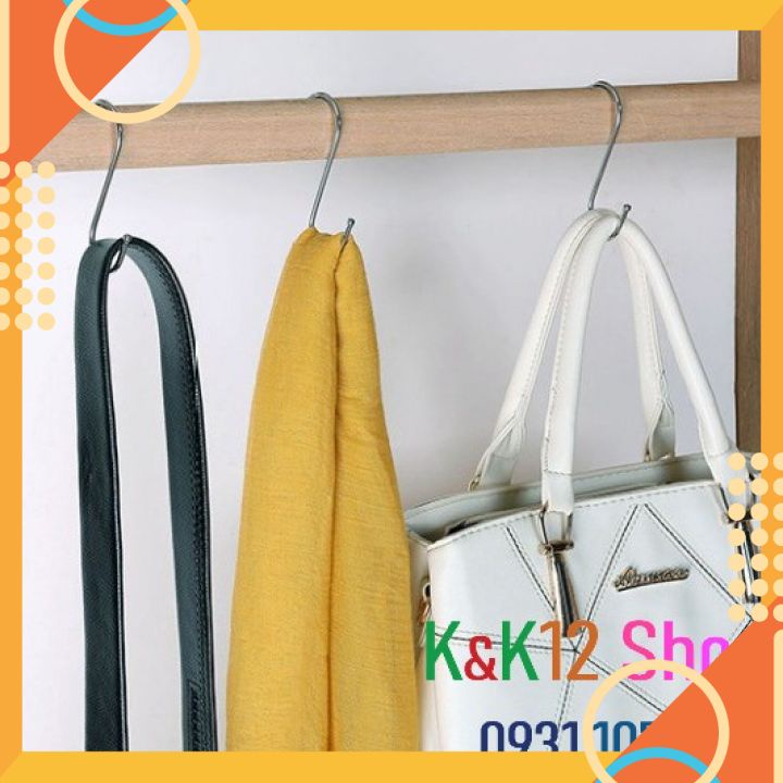 Móc treo đồ. Móc treo quần áo, túi xách. Móc treo đồ dùng nhà bếp nhỏ gọn tiện dụng, làm bằng inox bền bỉ chắc chắn.