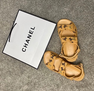 Sandal cao cấp chanel