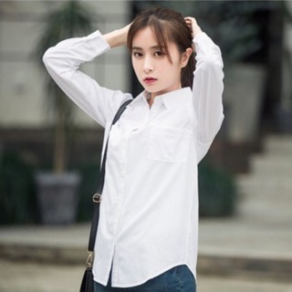 Áo sơ mi trắng cổ đức