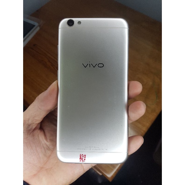 Điện thoại Vivo Y67A 4/32, 2 Sim, Chip MTK 6750 8 nhân để