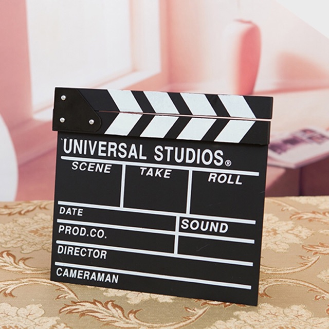 Bảng đạo diễn (Clapper Board) trang trí phong cách retro