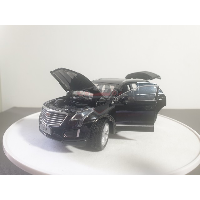 Xe mô hình Cadillac XT5, tỉ lệ 1:32