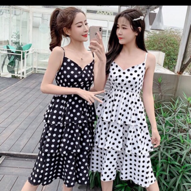 Sét váy 2daay sẵn cúp ngực cực xinh