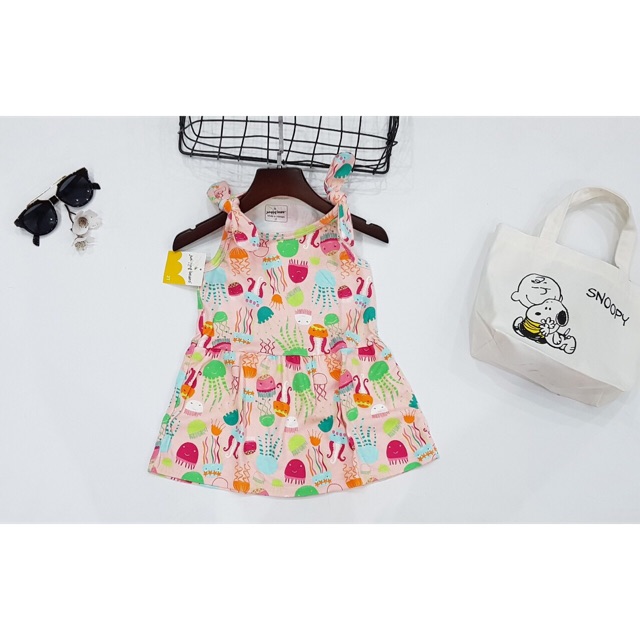 Đầm bé gái Jumping Bean