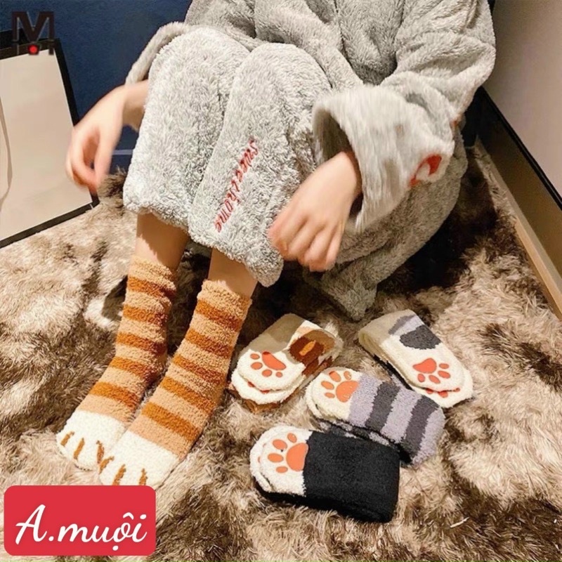 1 Đôi tất bông hình chân gấu cực ấm