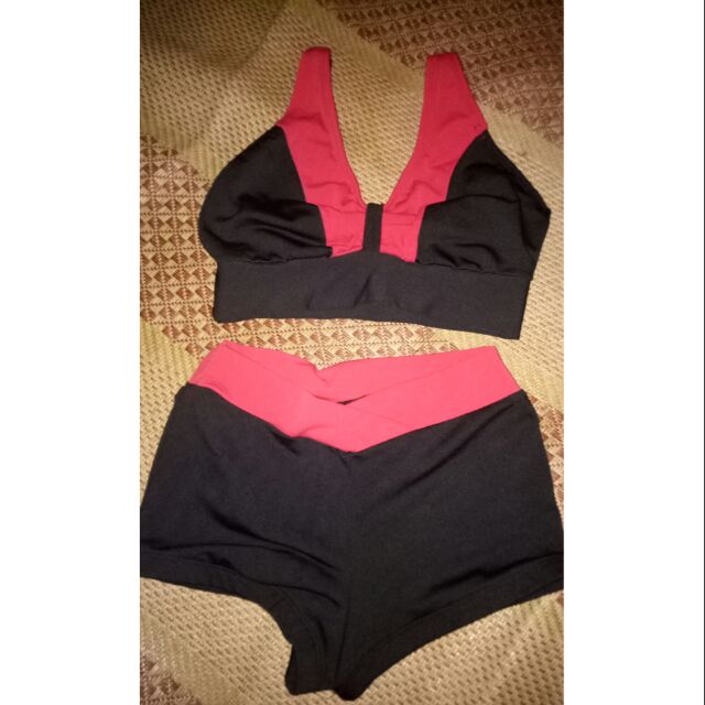 Thanh lý 2 sét bikini 2 mảnh
