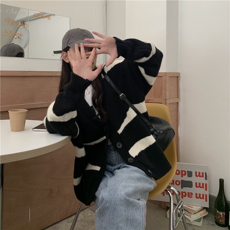 Áo cadigan len nữ hoạ tiết kẻ ngang, áo khoác len dáng dài chất len dệt mềm mịn freesize boong_clothing