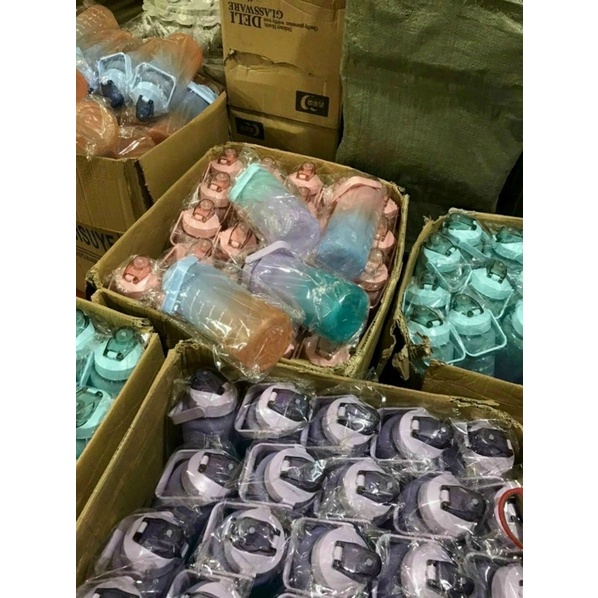 Bình Nước 2L An Toàn, Có Ống Hút, Chia Vạch Nhắc Uống Nước