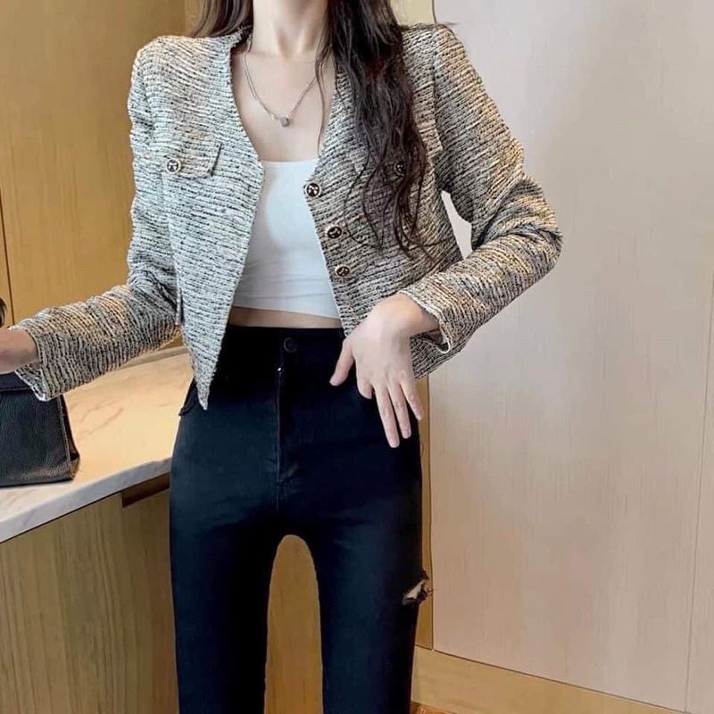 Khoác siêu hịn hò