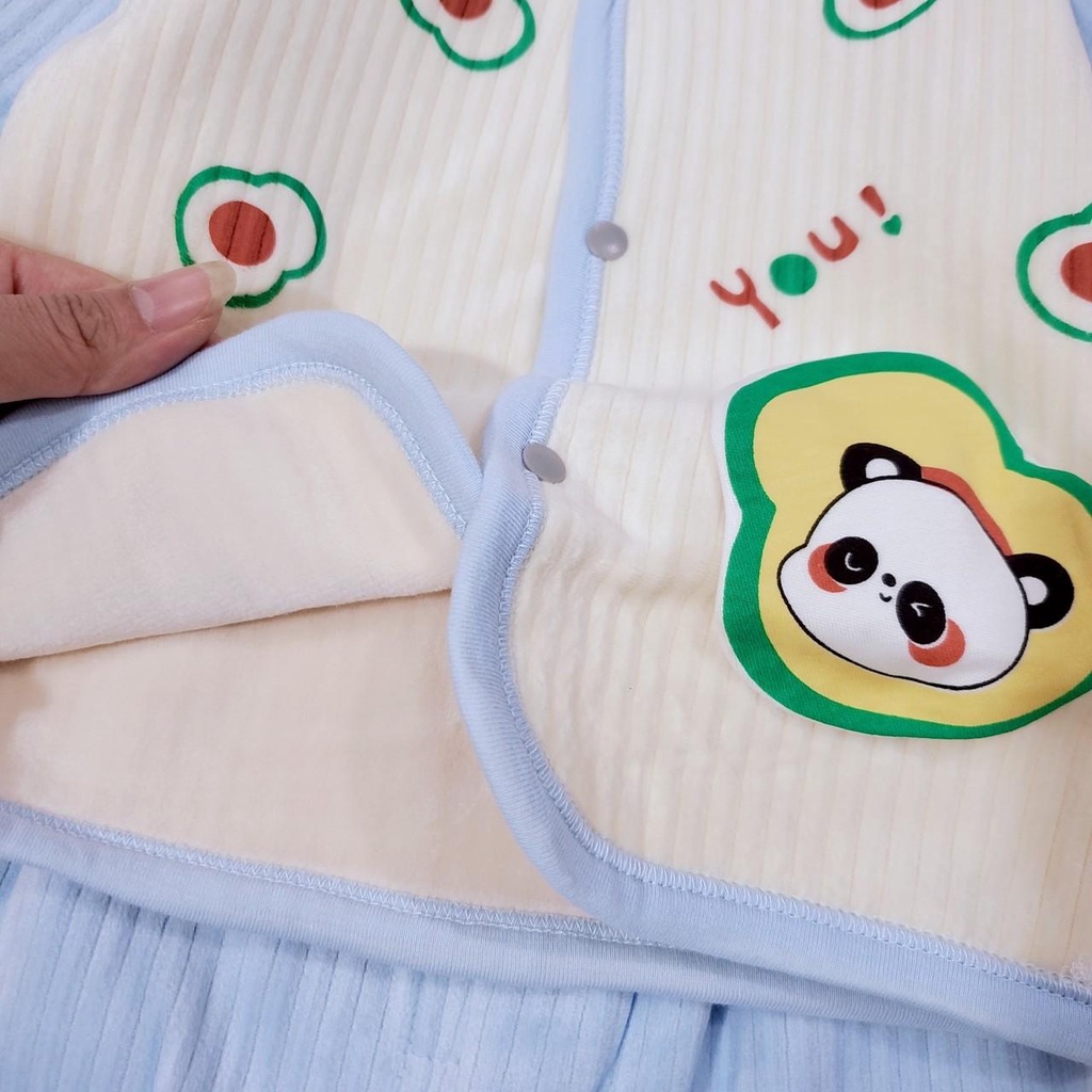 1005 Bộ sơ sinh nhung lót lông mịn cài cúc giữa quảng châu  cho bé (3-8kg)