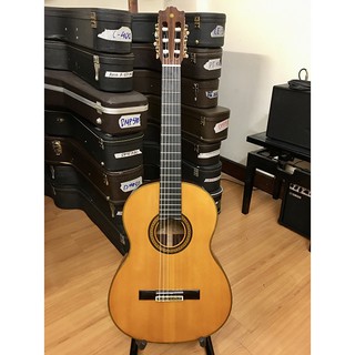Guitar Classic Yamaha C400