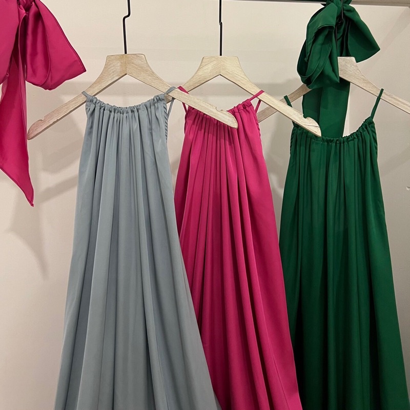 ( Ảnh thật ) V0324 Váy maxi lụa hở lưng dáng xoè rộng kèm khăn turban | WebRaoVat - webraovat.net.vn