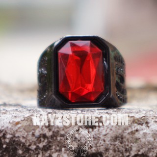 Nhẫn Đen Khảm Đá Ruby Titan Nguyên Khối