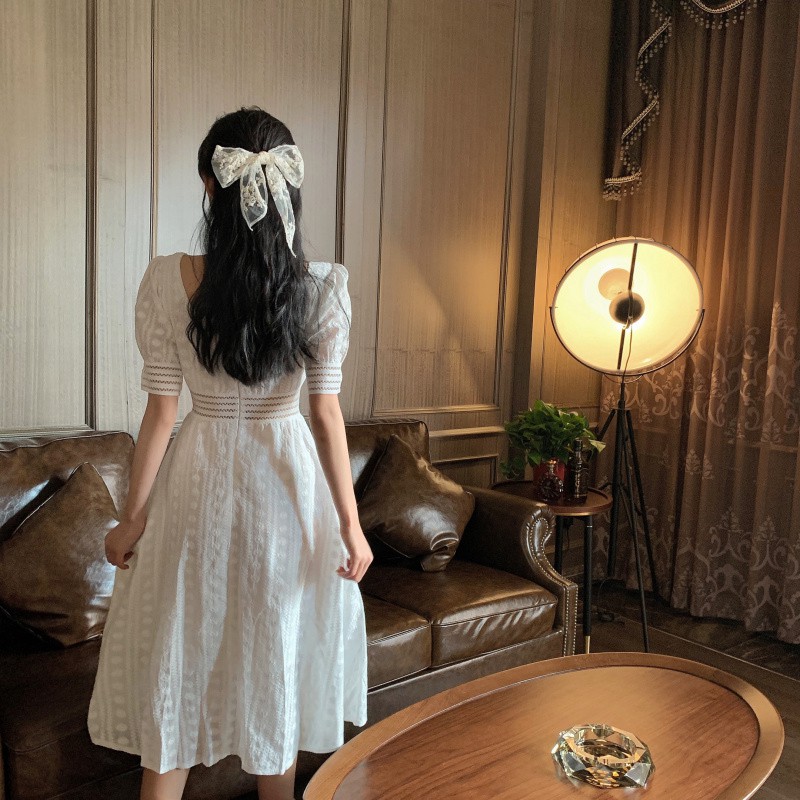 (Sẵn) Đầm công chúa Ulzzang cổ vuông ren hoa nổi Quảng Châu | BigBuy360 - bigbuy360.vn