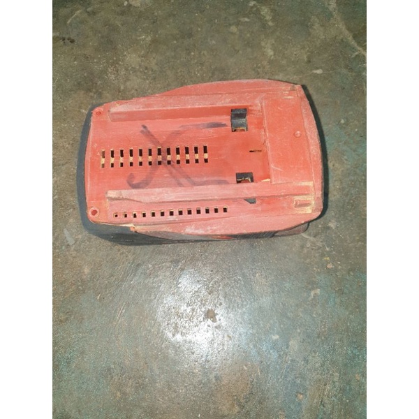 vỏ pin hilti 22V