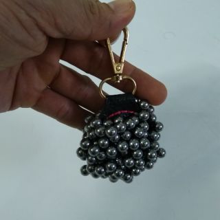 Hít bi sắt có móc treo