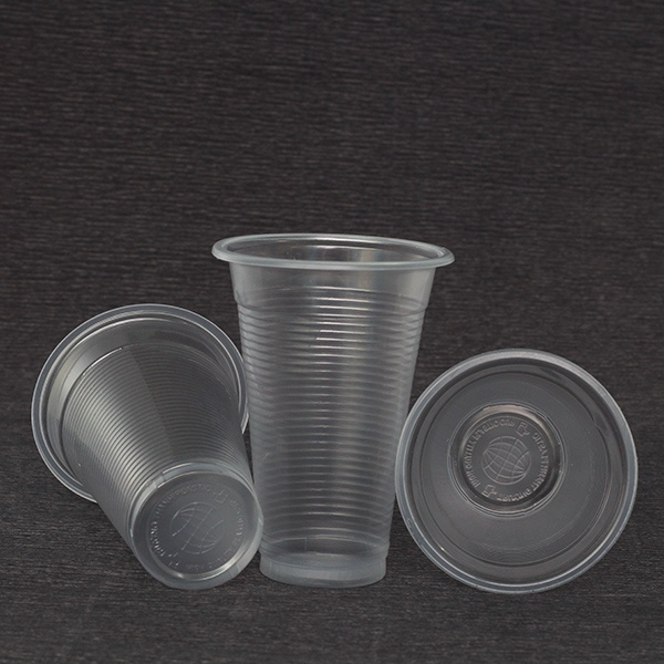 Ly nhựa dùng 1 lần kèm nắp 220ml-1000ml