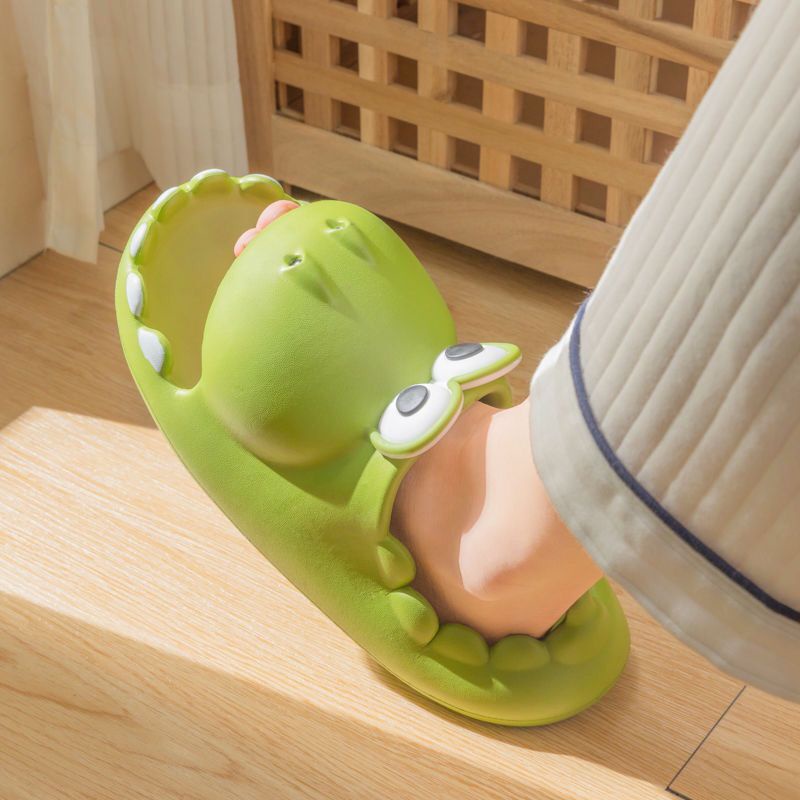 Dép Đi Biển Hình Khủng Long Mắt To Dễ Thương Cho Nữ