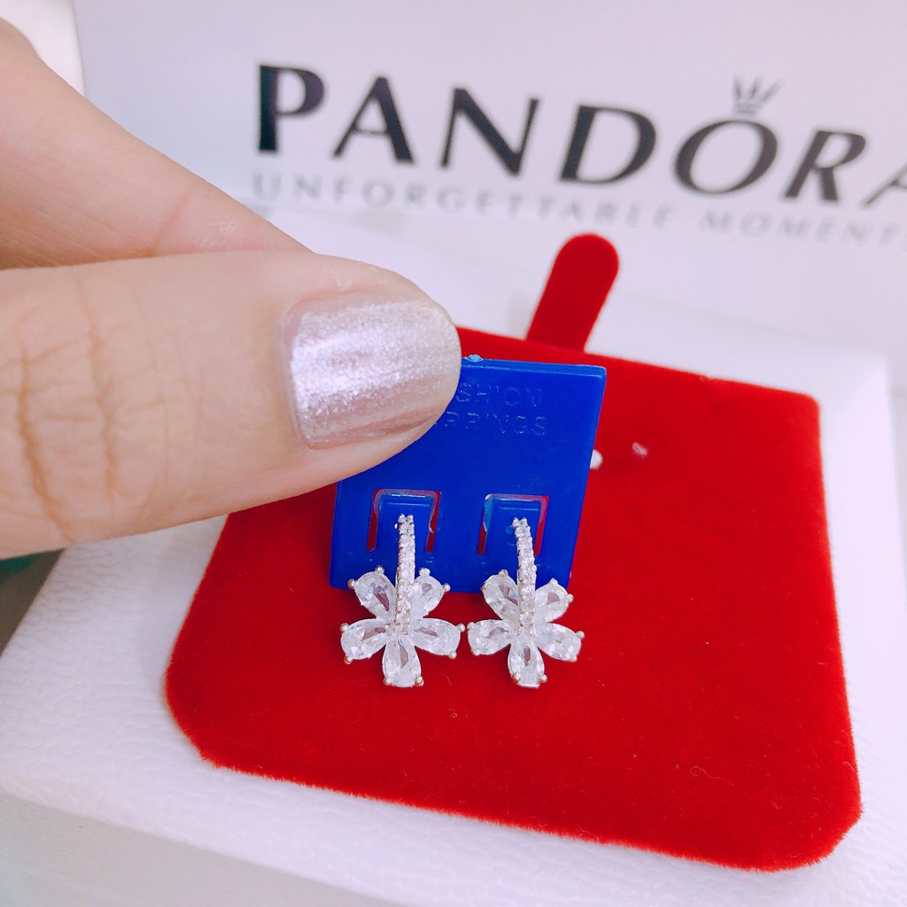 BÔNG TAI HOA ĐÁ BẠC TA XINH XẮN