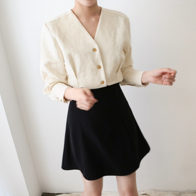 CHÂN VÁY CHỮ A NGẮN ULZZANG ( có quần trong) | BigBuy360 - bigbuy360.vn