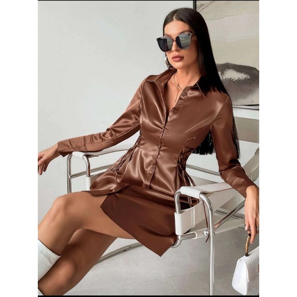 Đầm sơ mi đan dây eo sexy VNXK đầm tay dài màu nâu tây dáng ngắn mini laceup Fashion Nova xuất khẩu dư xịn