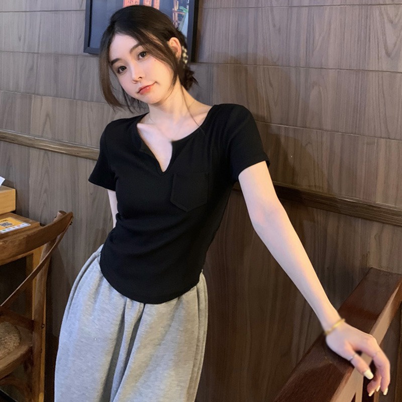 Áo Thun Tay Ngắn Cổ Chữ V Màu Sắc Đơn Giản Cho Nữ