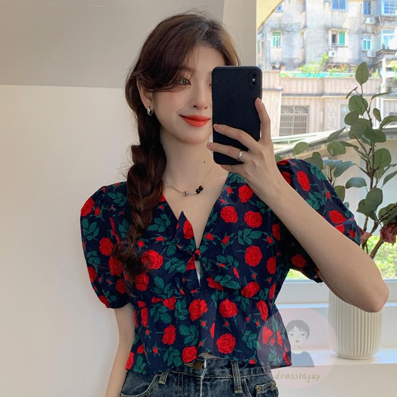 Áo Thun Ngắn Tay Cổ Chữ V Thắt Nút Trước In Họa Tiết Hoa Hồng Cho Nữ