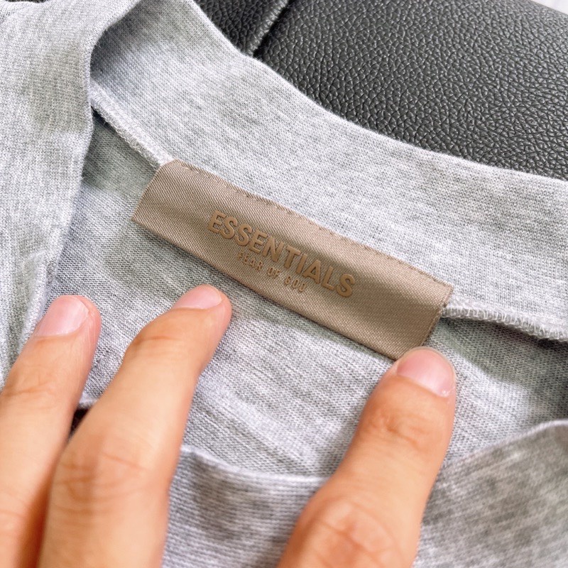 Áo Tee FOG Fear of God ESSENTIALS SS22 1977 Grey Cao Cấp full tag túi