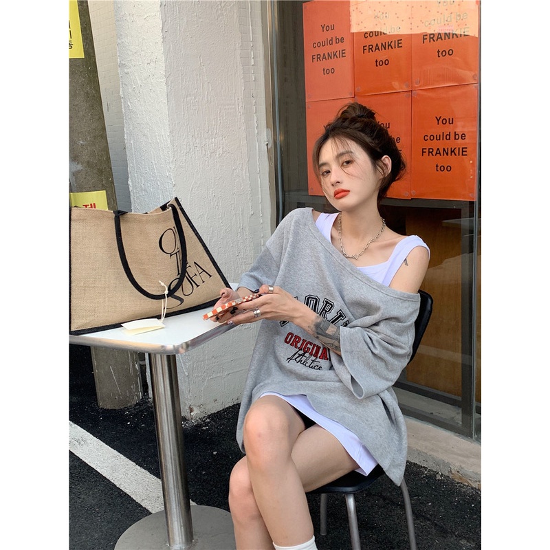 Áo Thun Dáng Rộng Hở Vai Phong Cách Hàn Quốc Thời Trang Mới 2022 Dành Cho Nữ