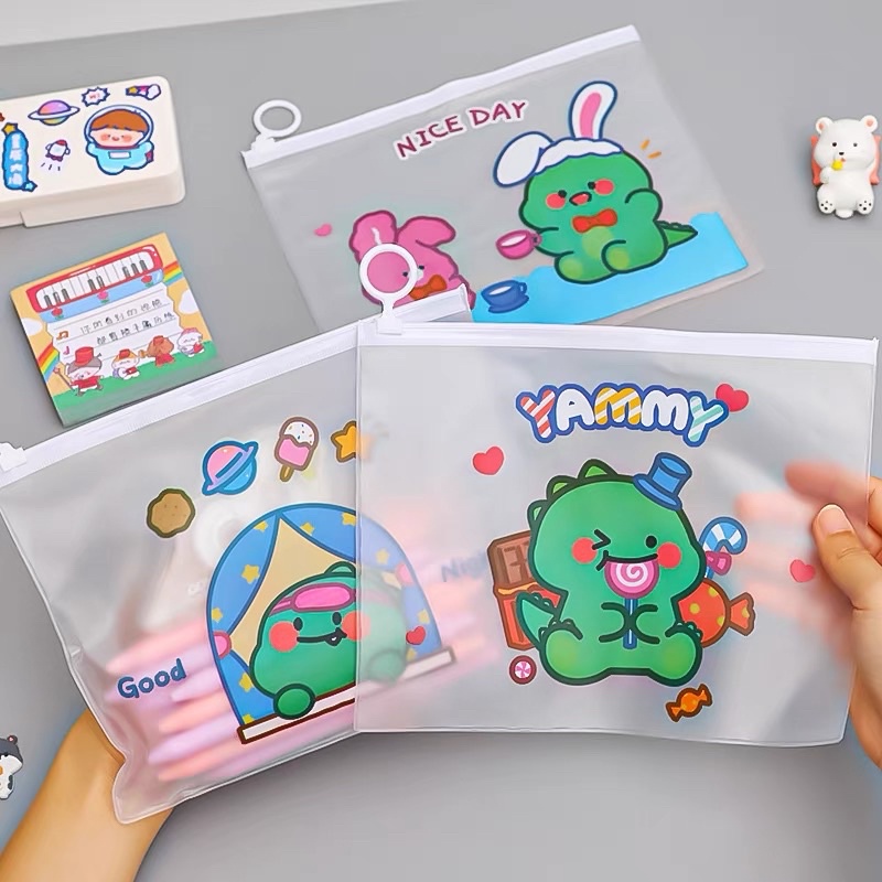 Túi đựng bút, túi đựng đồ trang điểm tiện dụng hoạ tiết dễ thương