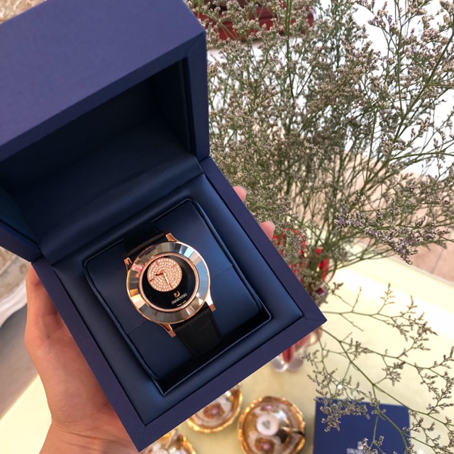 Đồng hồ Swarovski dành cho nữ
