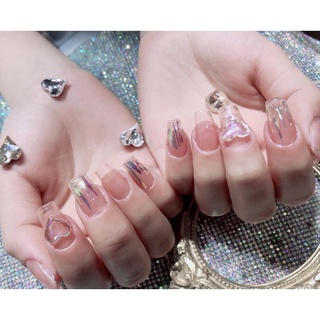 Nailbox thiết kế trái tim 3d ẩn bóng kính