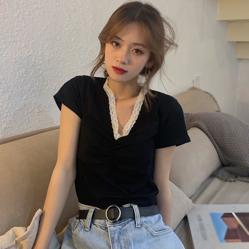 Áo Dệt Kim Ngắn Tay Cổ Chữ V Phối Ren Màu Trơn Ngọt Ngào Dành Cho Nữ