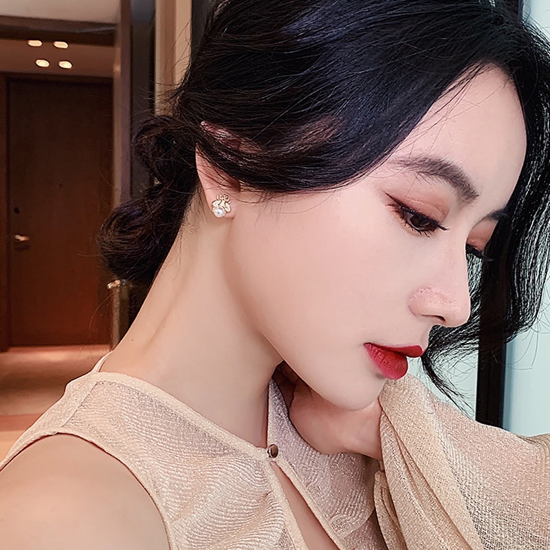 Bông Tai Hình Chú Ong Nhỏ Bằng Hợp Kim Đính Ngọc Trai Giả Dễ Thương Thời Trang Cho Nữ PD589