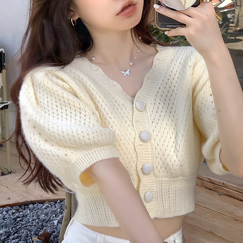 Vòng cổ Mặt Hình Bướm Đính Ngọc Trai Sang Trọng Cho Nữ