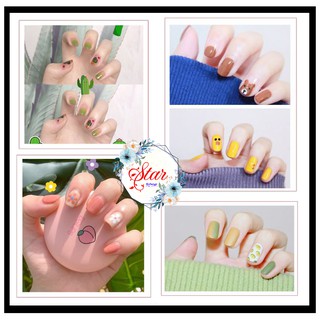 Sticker Dán Móng Bộ 14 Miếng Nhiều Màu ( Tặng Dũa Móng Tay )