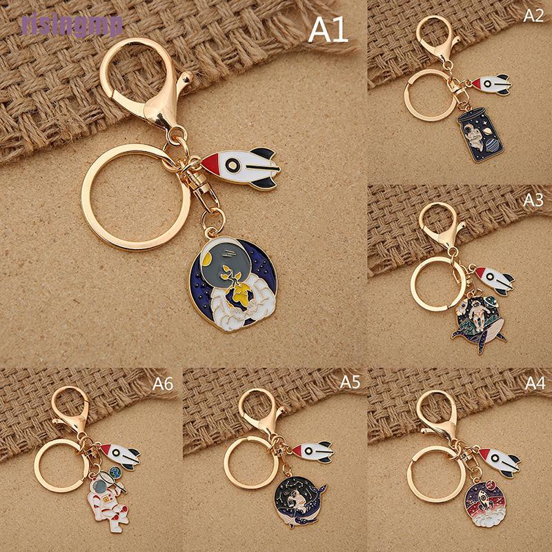 Móc khóa hình nhà du hành vũ trụ bằng kim loại dễ thương