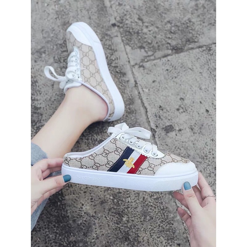 Giày sục nữ DG đế bằng siêu đẹp