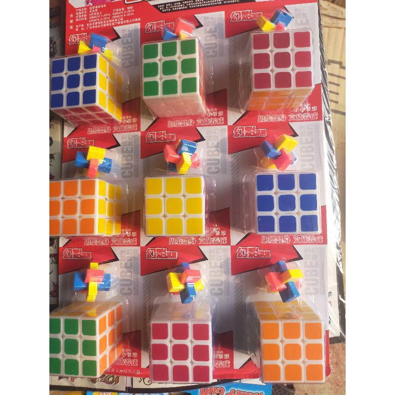 Sỉ 9 cục rubik 3x3x3 loại 1 ( tằng kèm 9 đồ chơi)