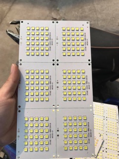 Chip Led. Mắt LED lắp Đèn Pha 30w (DC 28-32v)