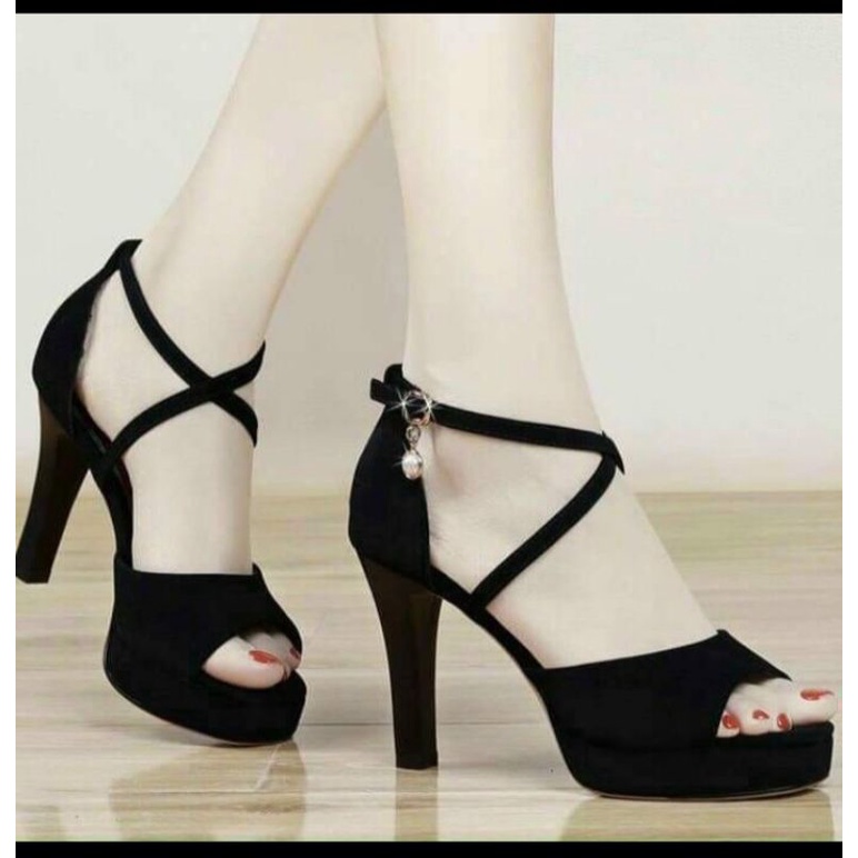 Dép cao gót 7p dây chéo hàng đổ shop