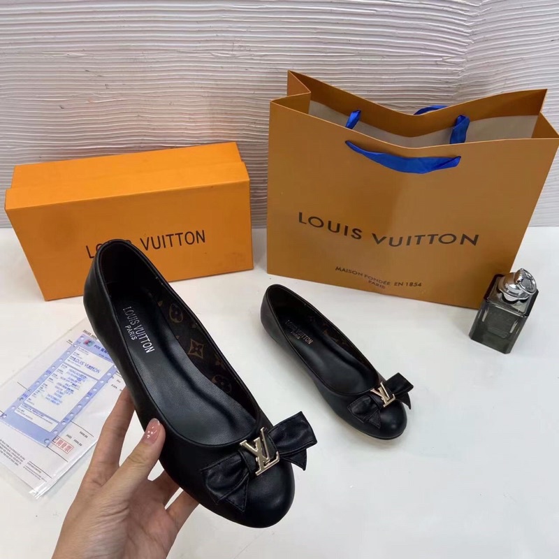 Giày bệt lv fullbox hàng đẹp chất luợng siêu hot