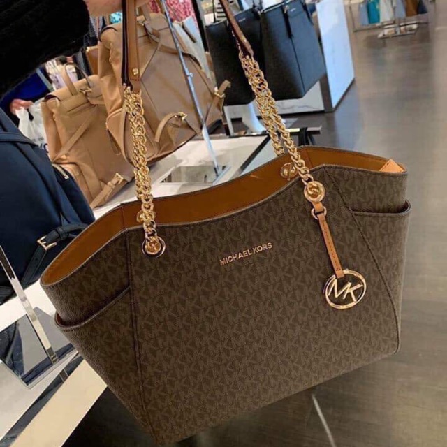 Mk auth xách tay Mỹ sale 80%