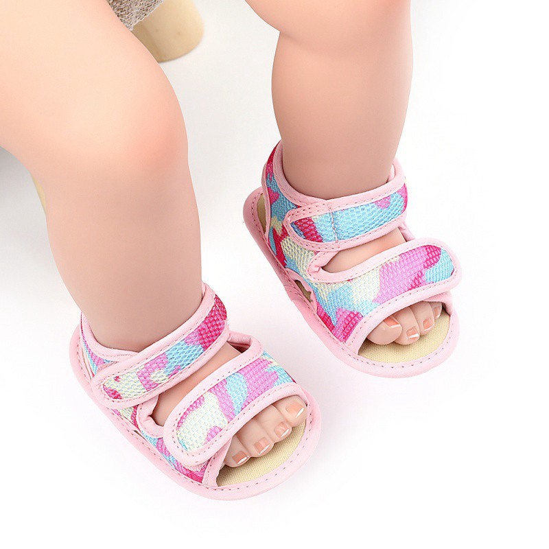 Giày Sandal Đế Mềm Chống Trượt Họa Tiết Rằn Ri Cho Bé