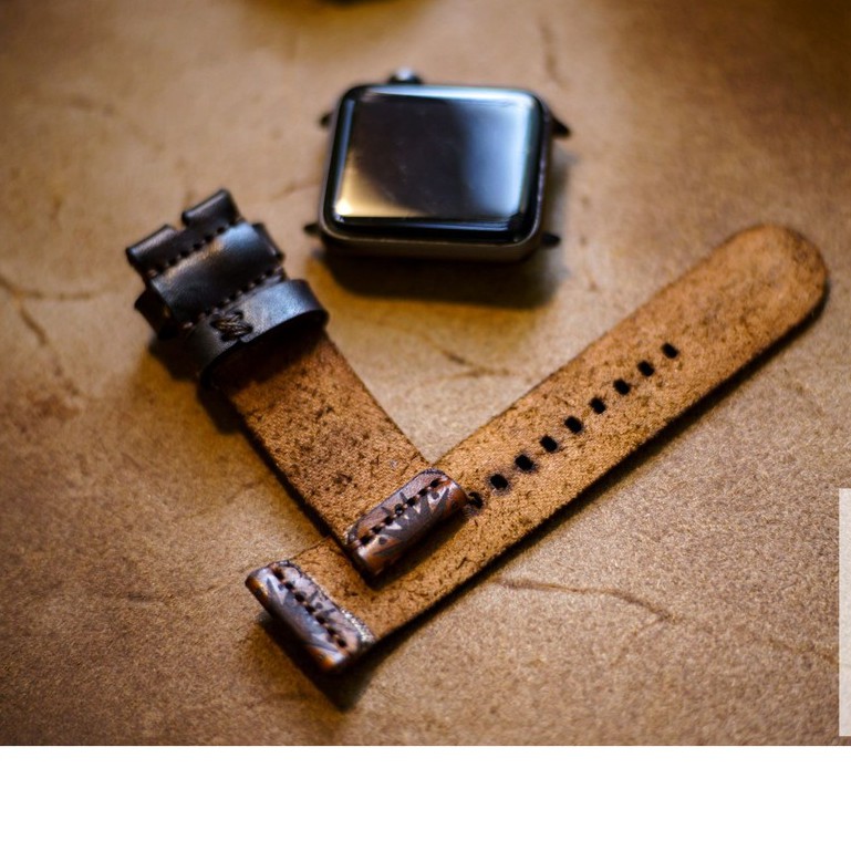 Dây apple watch da bò vegtan Italia RAM Leather màu nâu sáng khắc Trống Đồng Việt Nam