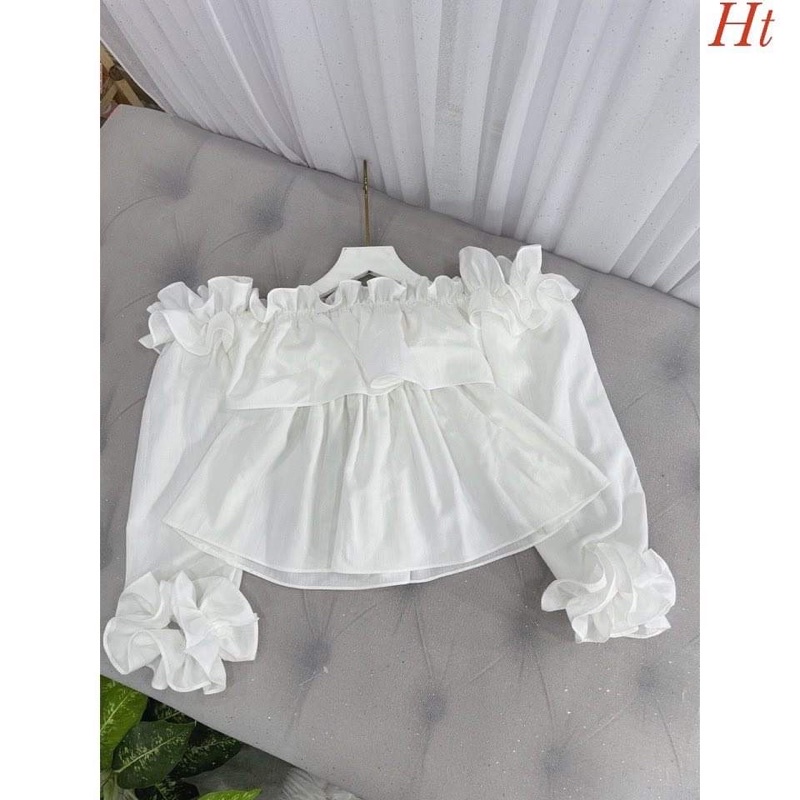 Áo trễ vai bánh bèo xếp lớp tay bồng H2A866