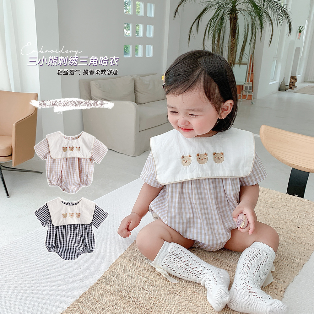 Bộ áo liền quần ngắn tay in họa tiết hình chú gấu dễ thương dành cho trẻ nhỏ